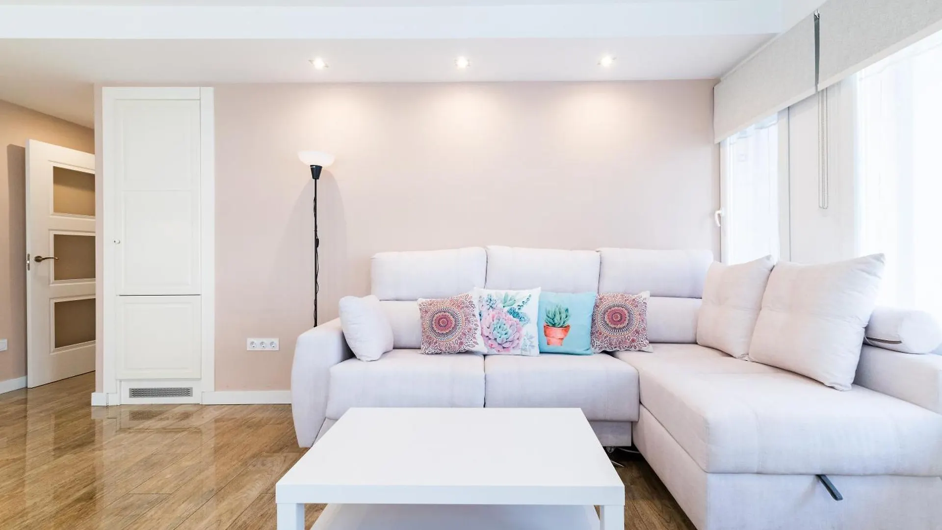 גרנדה Ronda Familiar Apartment ספרד